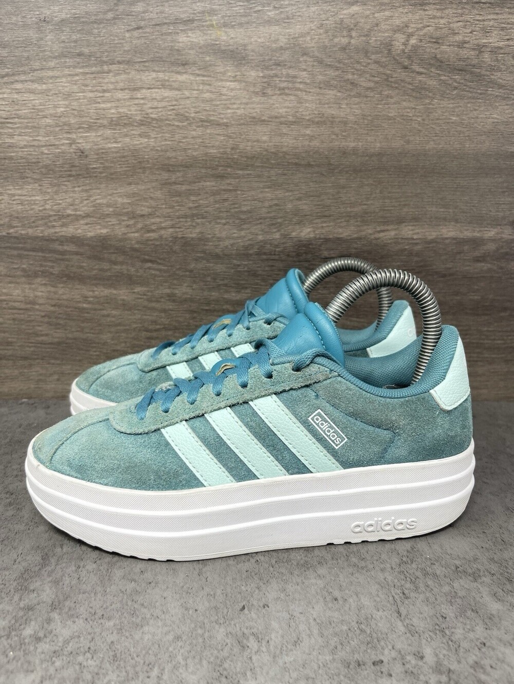adidas Bravada 2.0 Platform Kids Size 3.5 Teal Suede Platform Shoes IH1477